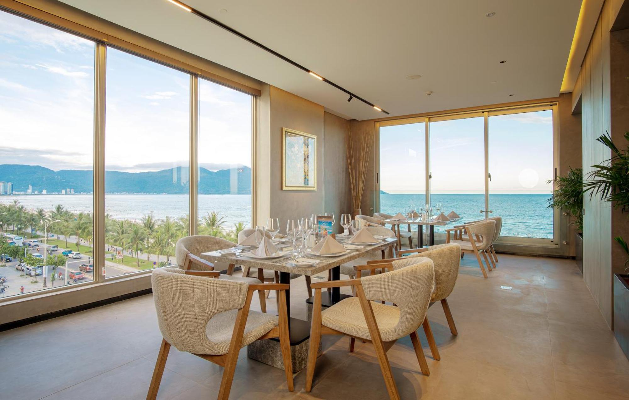 M Hotel Danang ภายนอก รูปภาพ The restaurant