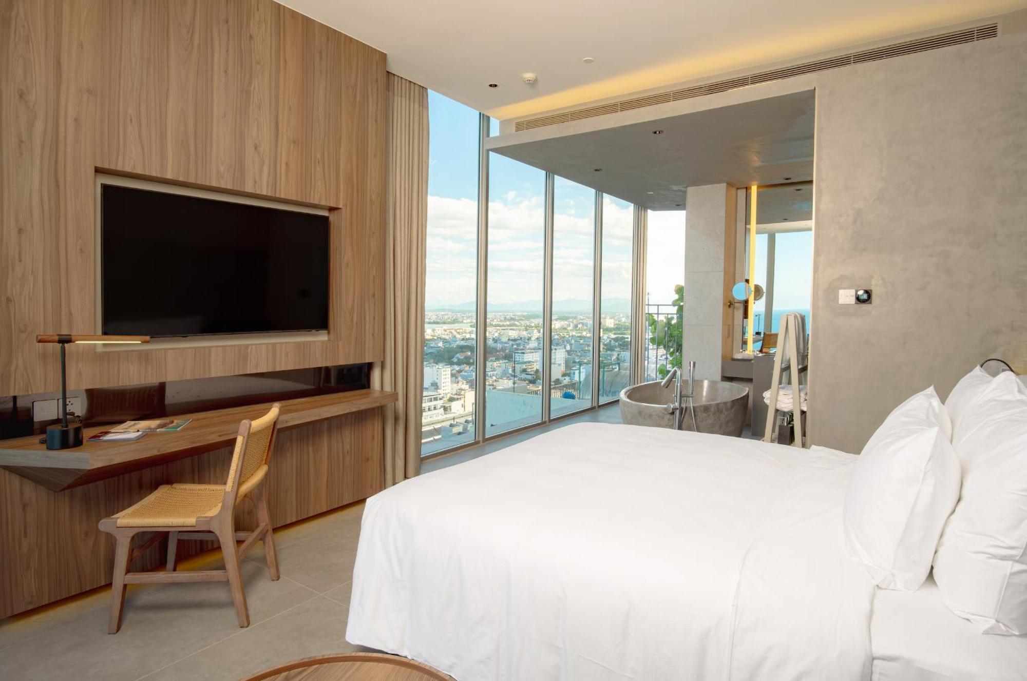 M Hotel Danang ภายนอก รูปภาพ A bedroom at the hotel