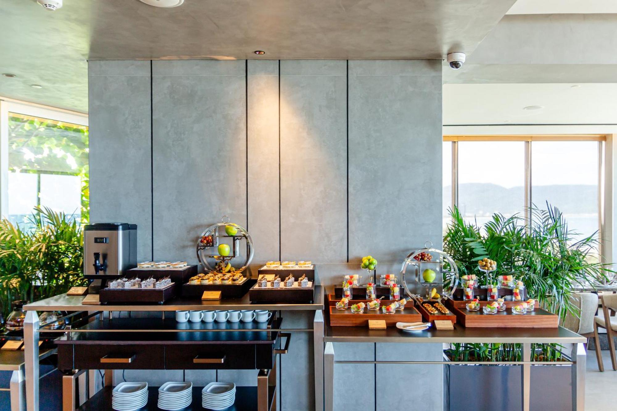 M Hotel Danang ภายนอก รูปภาพ The interior of the lounge